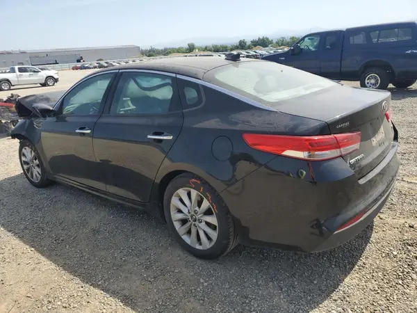 5XXGU4L39JG244603 2018 KIA OPTIMA - Image 2