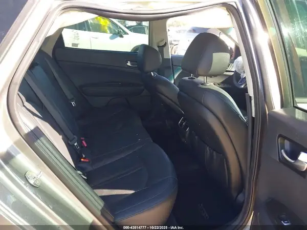 5XXGU4L39JG274314 2018 KIA OPTIMA - Image 8