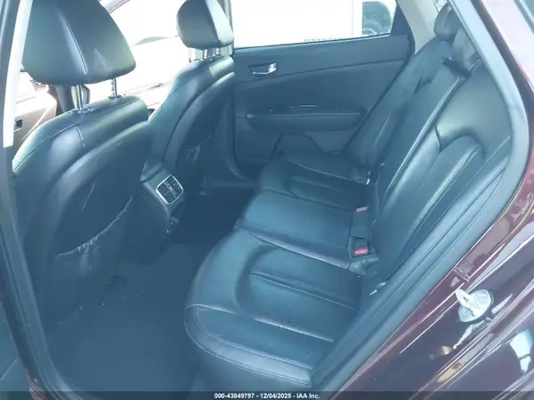 5XXGU4L3XGG006820 2016 KIA OPTIMA - Image 8