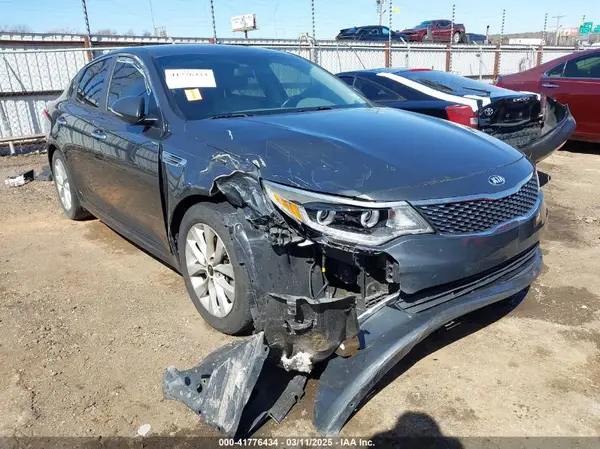 5XXGU4L3XGG009216 2016 KIA OPTIMA - Image 1