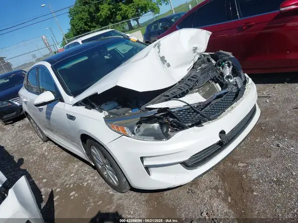 5XXGU4L3XGG009331 2016 KIA OPTIMA - Image 1