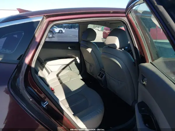 5XXGU4L3XGG011788 2016 KIA OPTIMA - Image 8