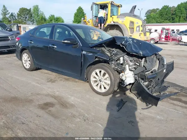 5XXGU4L3XGG033323 2016 KIA OPTIMA - Image 1