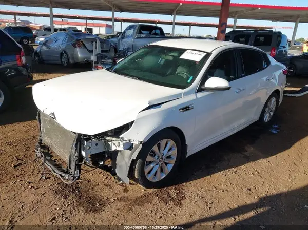 5XXGU4L3XGG040756 2016 KIA OPTIMA - Image 2