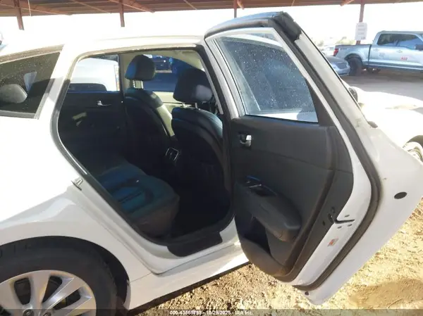 5XXGU4L3XGG040756 2016 KIA OPTIMA - Image 8