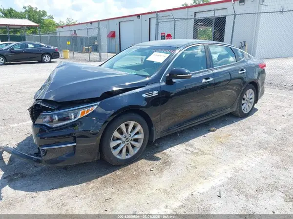 5XXGU4L3XGG053944 2016 KIA OPTIMA - Image 2