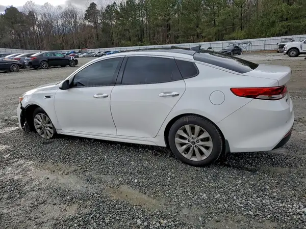 5XXGU4L3XGG054754 2016 KIA OPTIMA - Image 2