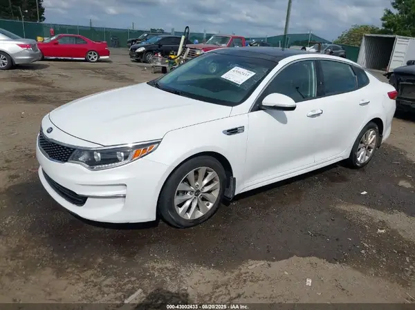 5XXGU4L3XGG064376 2016 KIA OPTIMA - Image 2