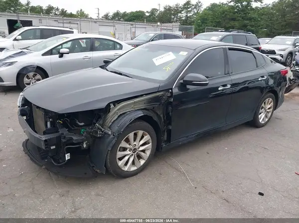 5XXGU4L3XGG064572 2016 KIA OPTIMA - Image 2