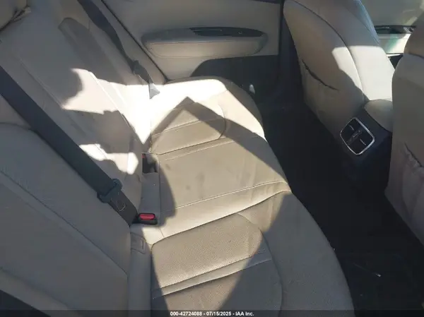 5XXGU4L3XGG065768 2016 KIA OPTIMA - Image 8