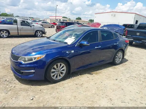5XXGU4L3XGG071568 2016 KIA OPTIMA - Image 2