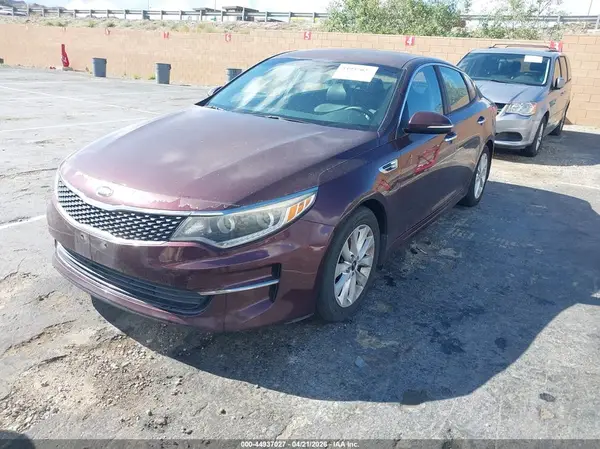 5XXGU4L3XGG072851 2016 KIA OPTIMA - Image 2