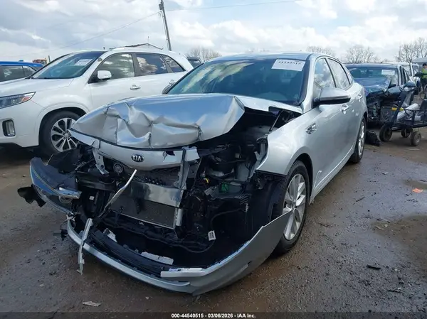 5XXGU4L3XGG081243 2016 KIA OPTIMA - Image 2