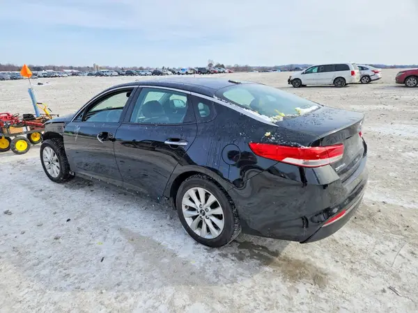 5XXGU4L3XGG081517 2016 KIA OPTIMA - Image 2