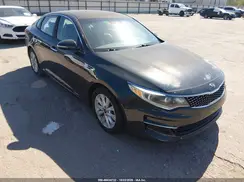 5XXGU4L3XGG085227 2016 KIA OPTIMA