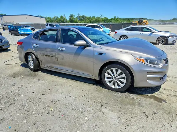 5XXGU4L3XGG085311 2016 KIA OPTIMA - Image 8