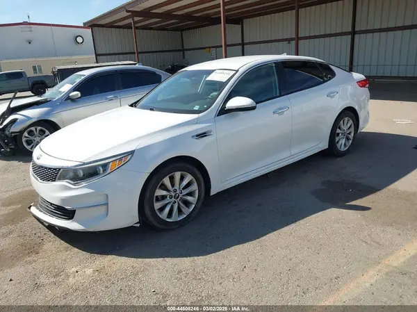 5XXGU4L3XGG087415 2016 KIA OPTIMA - Image 2