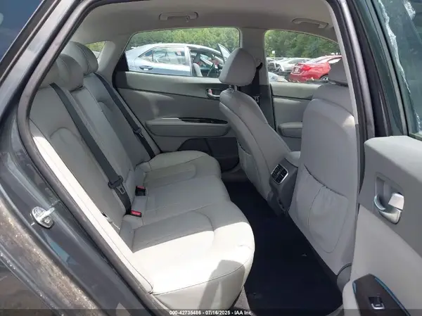 5XXGU4L3XGG092582 2016 KIA OPTIMA - Image 8