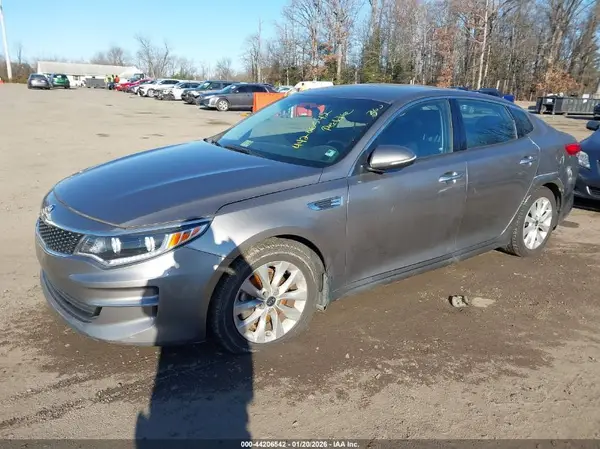 5XXGU4L3XGG102866 2016 KIA OPTIMA - Image 2