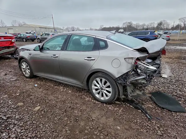 5XXGU4L3XGG105010 2016 KIA OPTIMA - Image 2