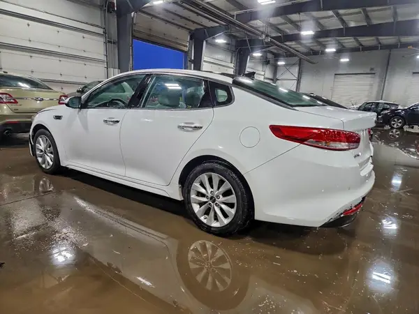5XXGU4L3XGG112295 2016 KIA OPTIMA - Image 2