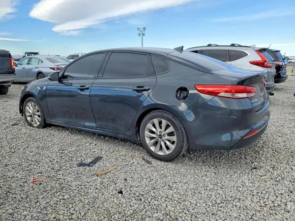 5XXGU4L3XGG112653 2016 KIA OPTIMA - Image 2