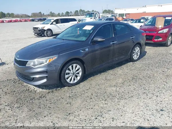 5XXGU4L3XHG121550 2017 KIA OPTIMA - Image 2