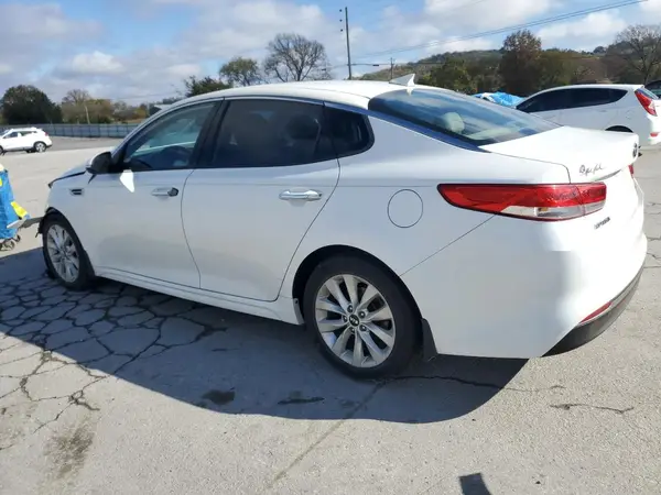 5XXGU4L3XHG129440 2017 KIA OPTIMA - Image 2