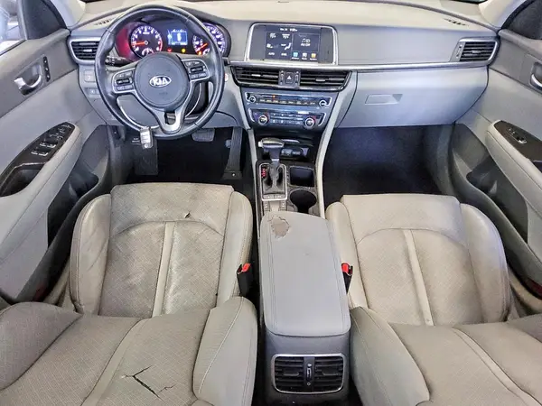 5XXGU4L3XHG133956 2017 KIA OPTIMA - Image 8