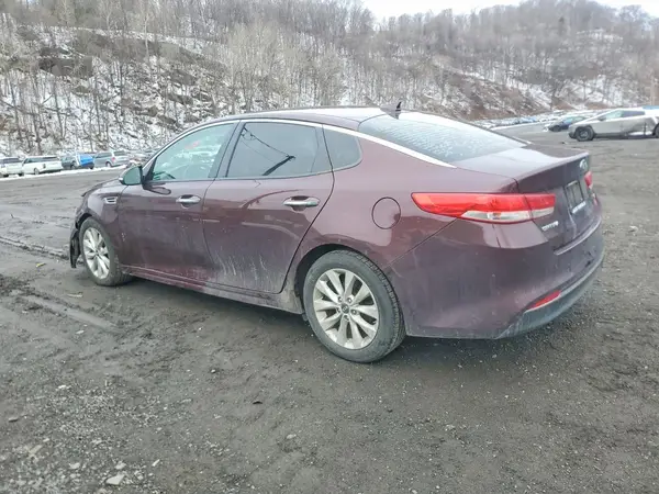 5XXGU4L3XHG134119 2017 KIA OPTIMA - Image 2