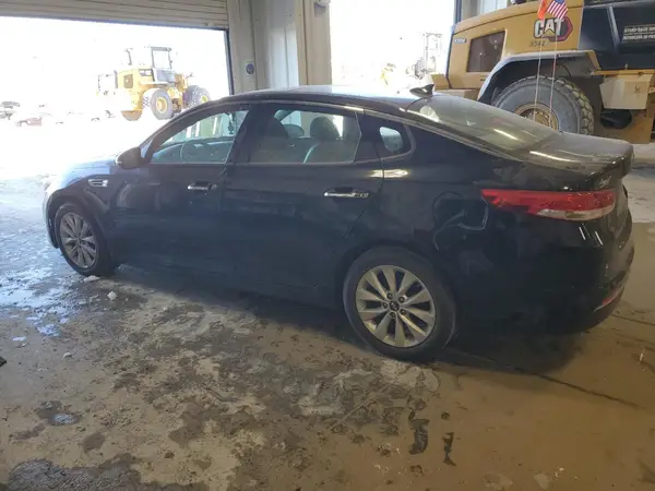 5XXGU4L3XHG143175 2017 KIA OPTIMA - Image 2