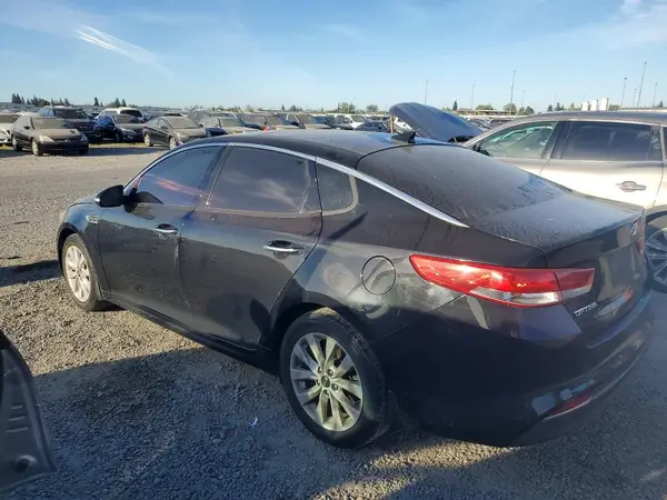5XXGU4L3XHG150305 2017 KIA OPTIMA - Image 2