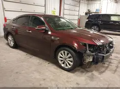 5XXGU4L3XHG152538 2017 KIA OPTIMA