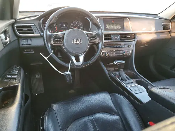 5XXGU4L3XHG153690 2017 KIA OPTIMA - Image 8