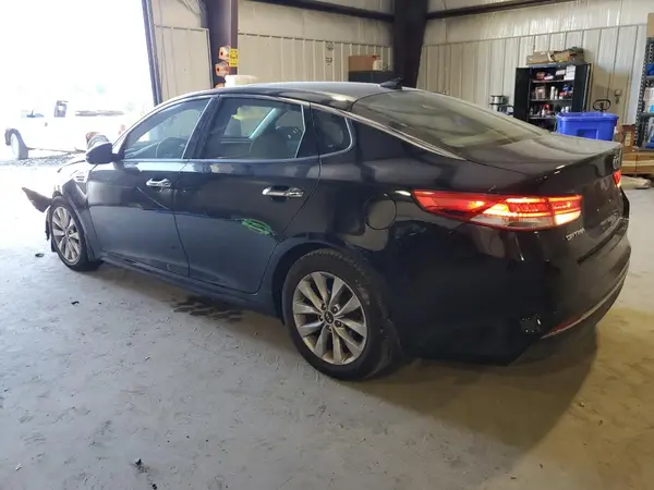 5XXGU4L3XHG162437 2017 KIA OPTIMA - Image 2