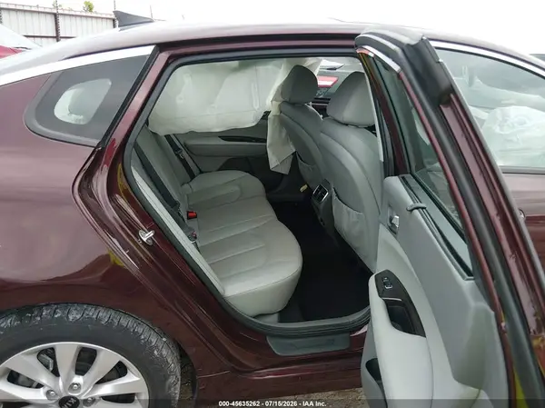 5XXGU4L3XHG174281 2017 KIA OPTIMA - Image 8