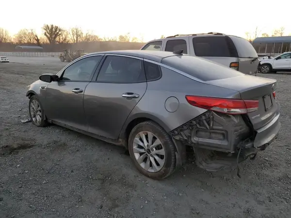 5XXGU4L3XHG174538 2017 KIA OPTIMA - Image 2