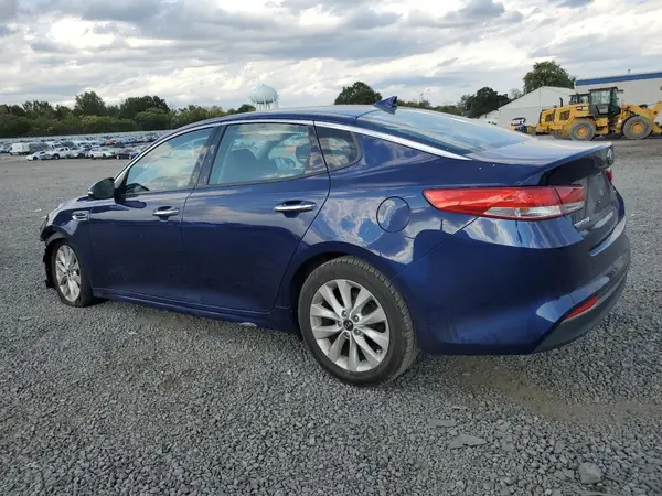 5XXGU4L3XHG176614 2017 KIA OPTIMA - Image 2