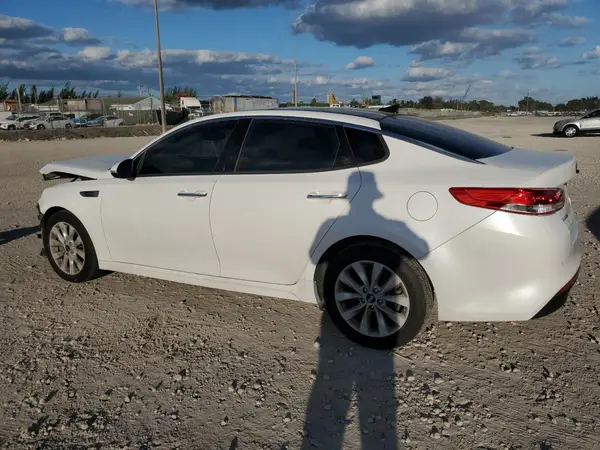 5XXGU4L3XJG192513 2018 KIA OPTIMA - Image 2
