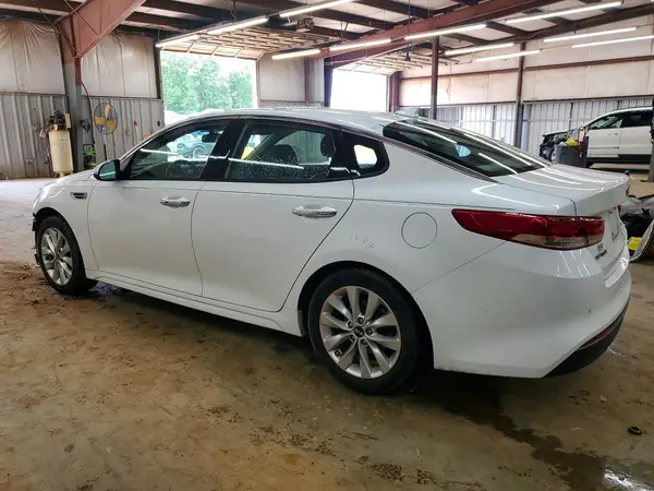 5XXGU4L3XJG200044 2018 KIA OPTIMA - Image 2