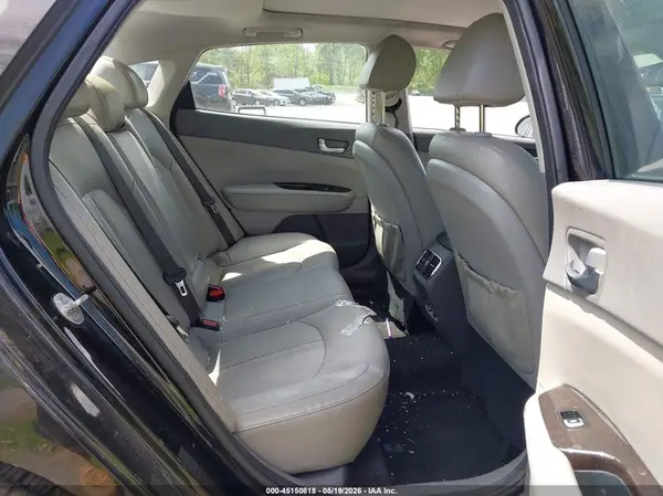 5XXGU4L3XJG205325 2018 KIA OPTIMA - Image 8