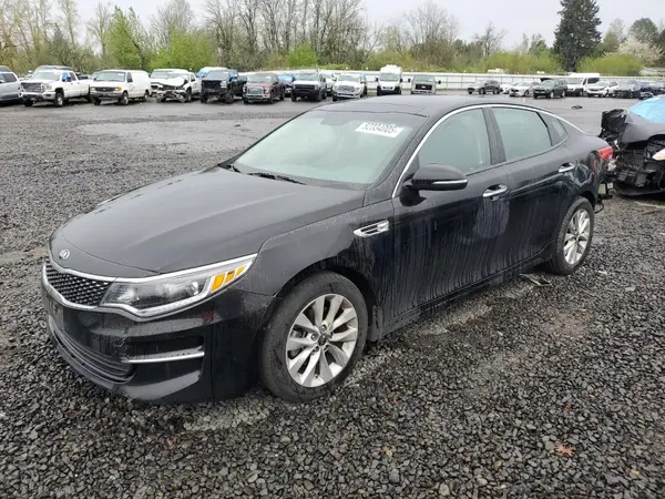 5XXGU4L3XJG208385 2018 KIA OPTIMA - Image 1