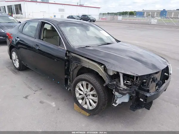5XXGU4L3XJG246070 2018 KIA OPTIMA - Image 1