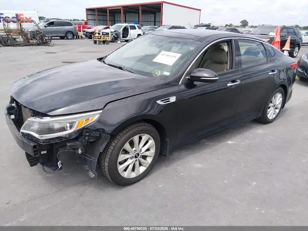 5XXGU4L3XJG246070 2018 KIA OPTIMA - Image 2