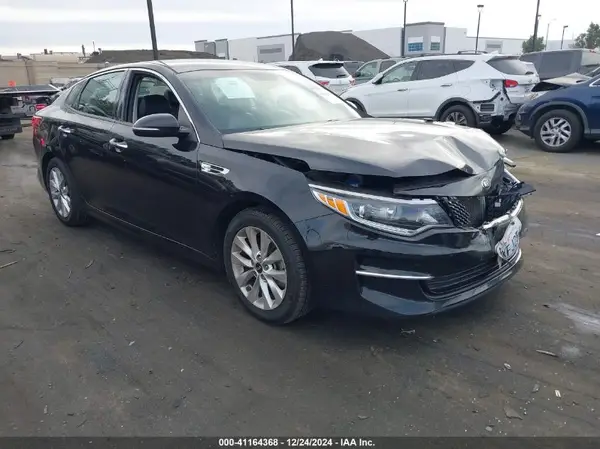 5XXGU4L3XJG273494 2018 KIA OPTIMA - Image 1