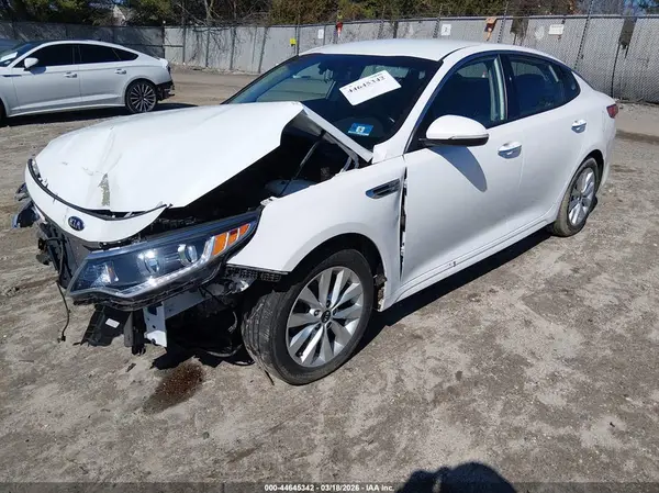 5XXGU4L3XJG274855 2018 KIA OPTIMA - Image 2