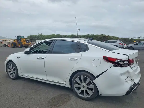 5XXGV4L20GG043783 2016 KIA OPTIMA - Image 2
