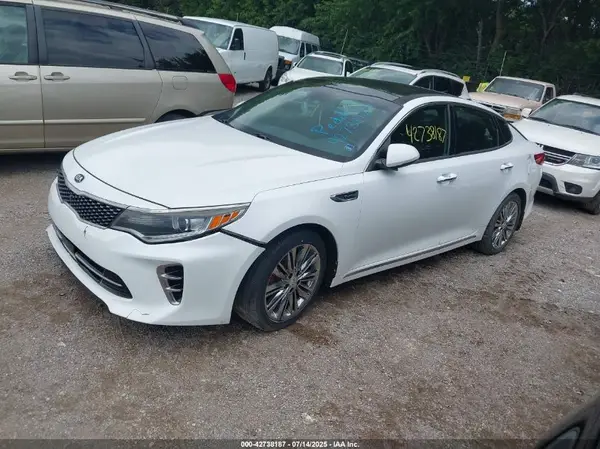 5XXGV4L20GG070207 2016 KIA OPTIMA - Image 2