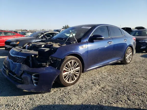 5XXGV4L20HG158563 2017 KIA OPTIMA - Image 1