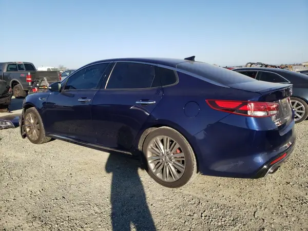 5XXGV4L20HG158563 2017 KIA OPTIMA - Image 2